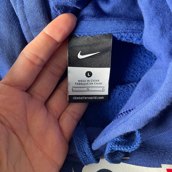 Nike Toronto Blue Jays sweatshirt - Picture 2 of 2